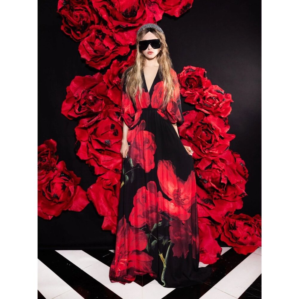 Alice + Olivia Clarissa Maxi Dress 2 in Peony Petals Bright Ruby NWT $695 - Picture 2 of 16